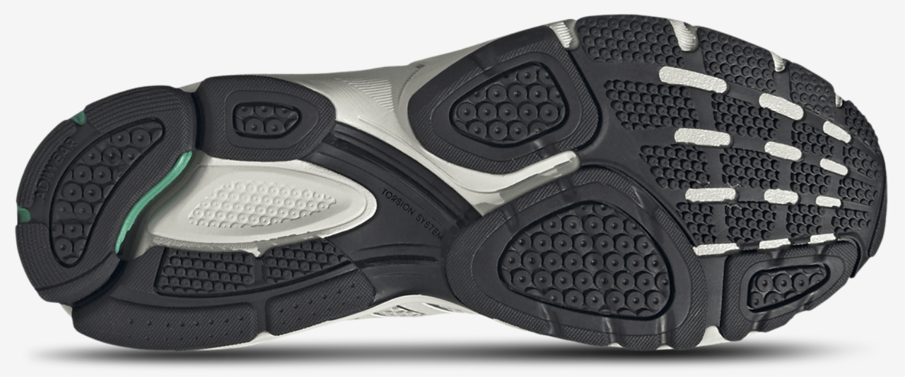 adidas Spiritain 2000 Image 5 of 7. Tap to open photo gallery.