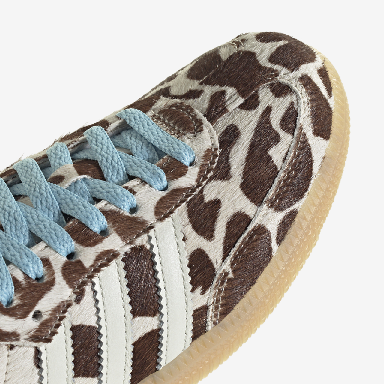 adidas Originals Samba OG Image 7 of 7. Tap to open photo gallery.