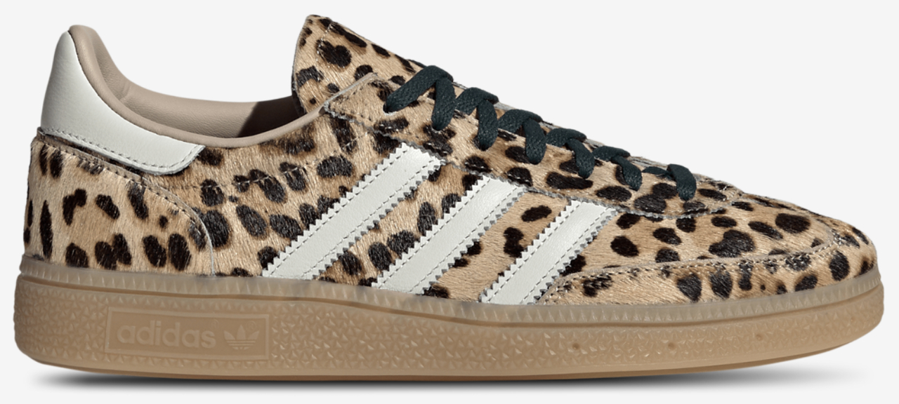 adidas Originals Handball Spezial Image 1 of 5. Tap to open photo gallery.