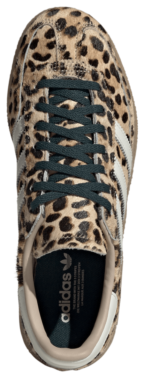 adidas Originals Handball Spezial Image 4 of 5. Tap to open photo gallery.