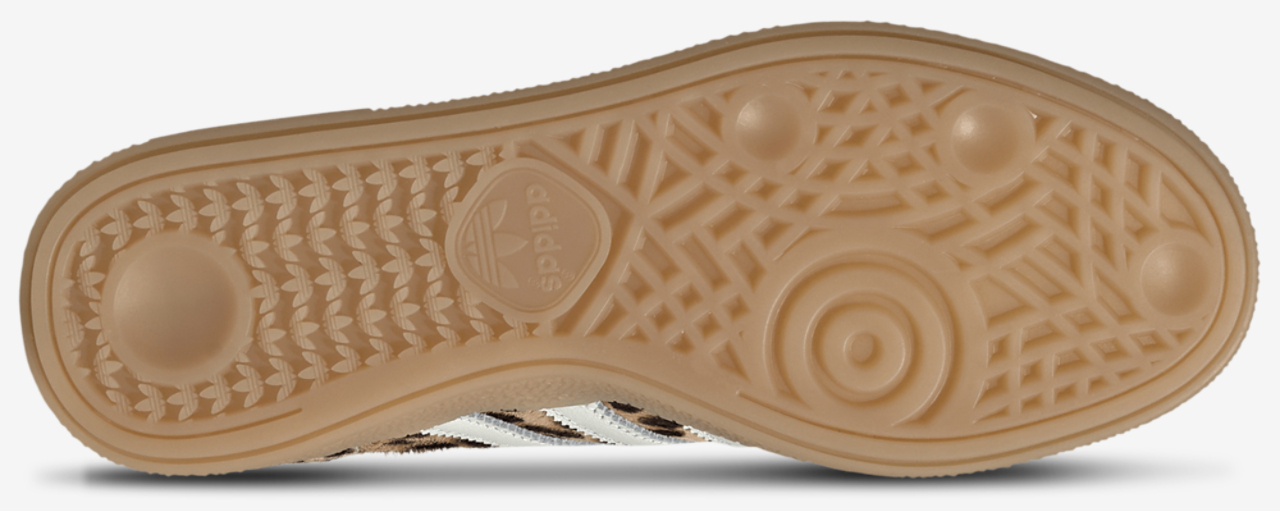 adidas Originals Handball Spezial Image 5 of 5. Tap to open photo gallery.