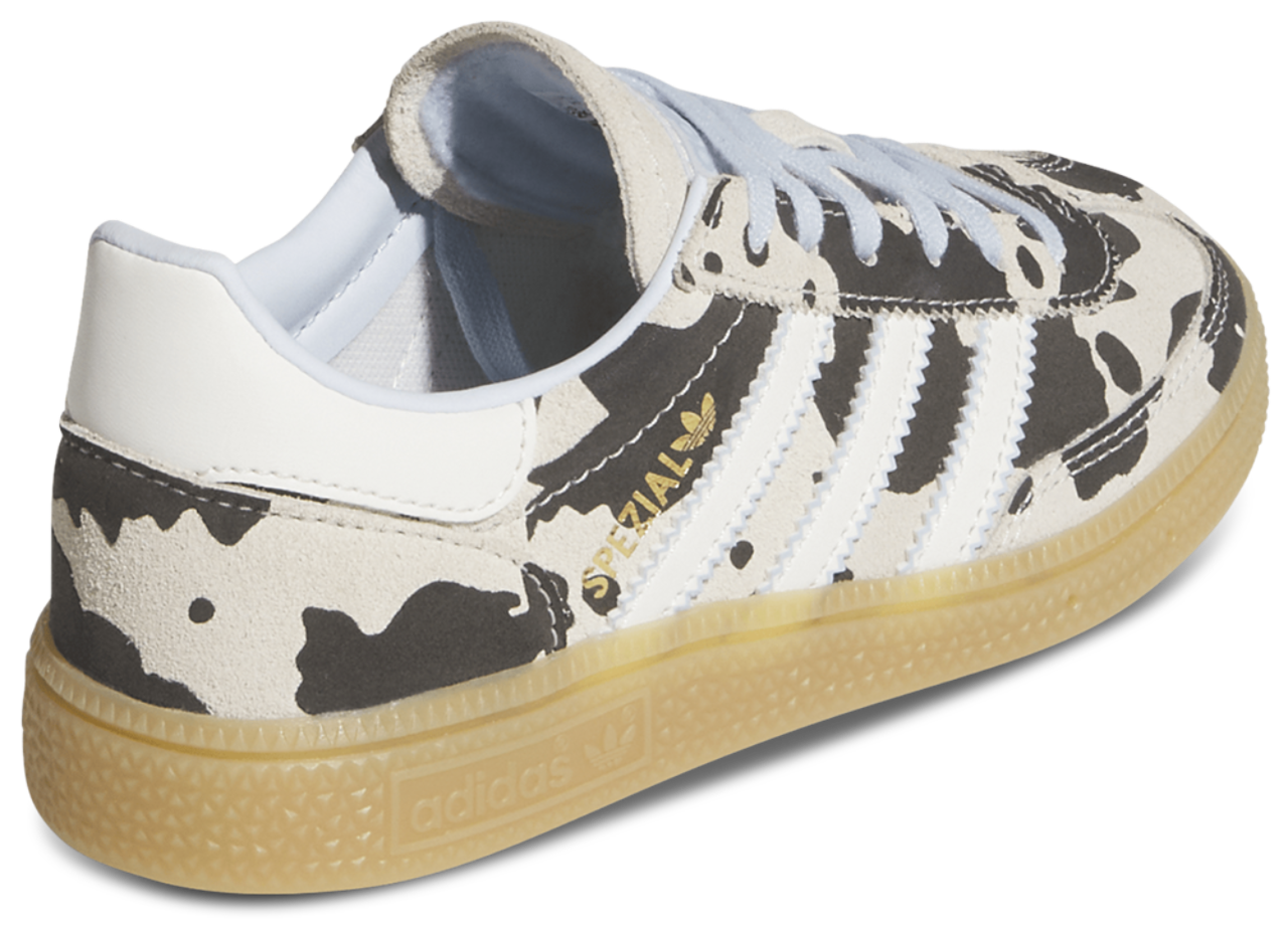 adidas Originals Handball Spezial Image 3 of 5. Tap to open photo gallery.