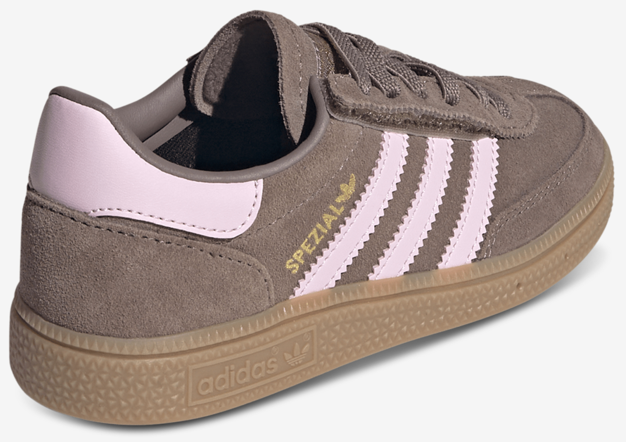 adidas Originals Handball Spezial Image 3 of 5. Tap to open photo gallery.