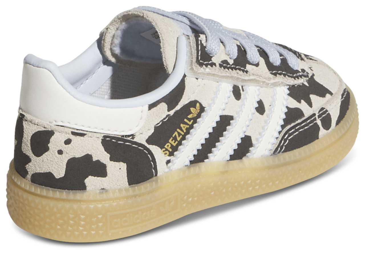 adidas Handball Spezial Image 3 of 5. Tap to open photo gallery.