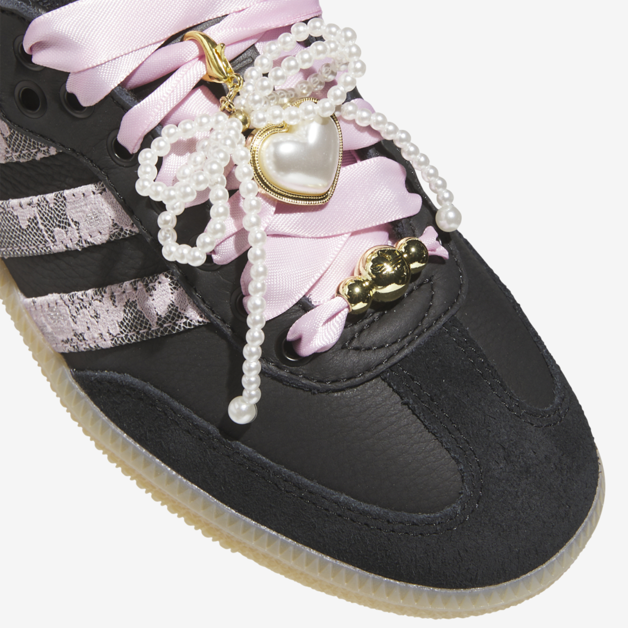 adidas Originals Samba Image 7 of 8. Tap to open photo gallery.