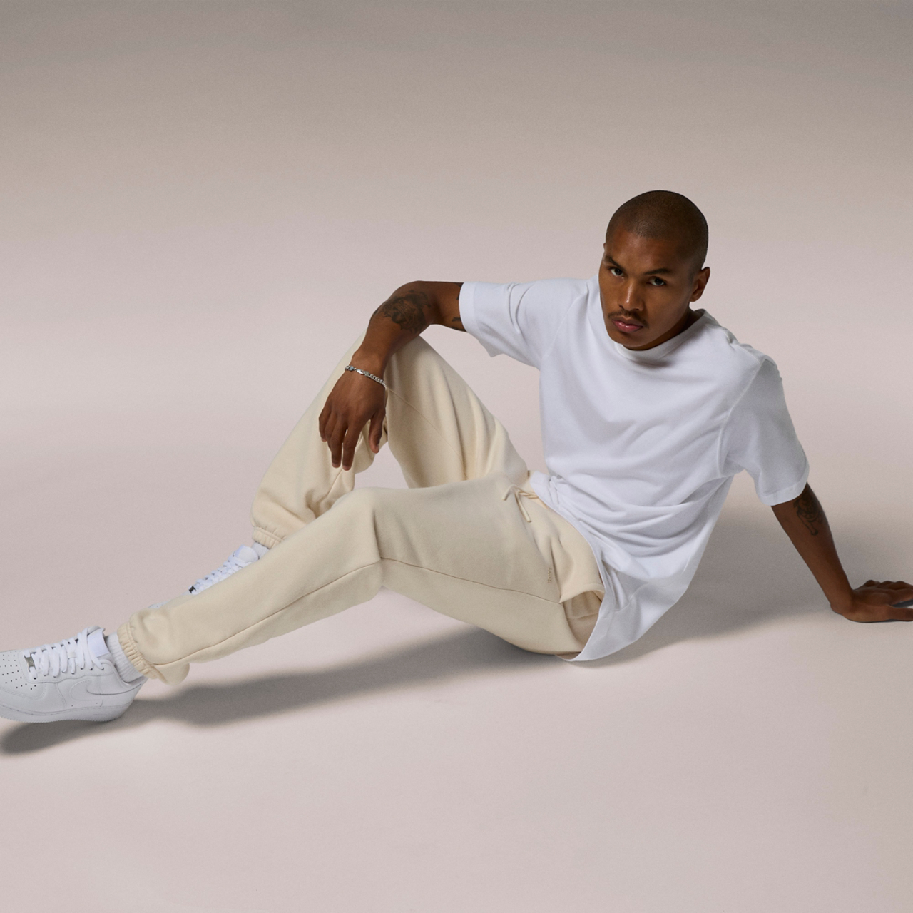 LCKR Based Fleece Relaxed Fit Pants Image 6 of 7. Tap to open photo gallery.