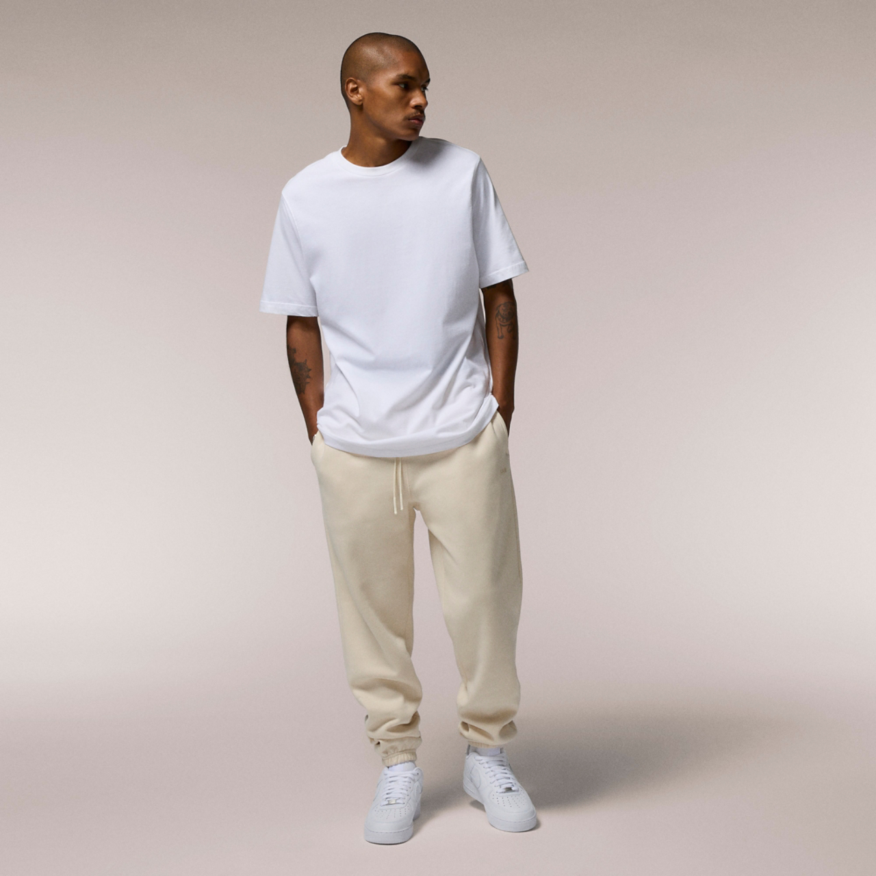 LCKR Based Fleece Relaxed Fit Pants Image 7 of 7. Tap to open photo gallery.