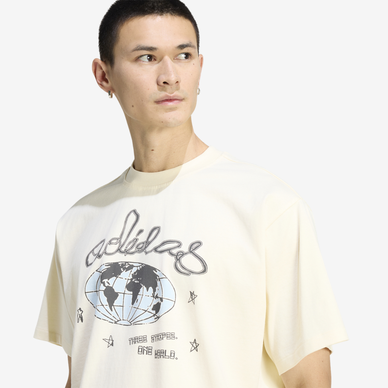 adidas Originals One World GFX T-Shirt - Men's | Foot Locker