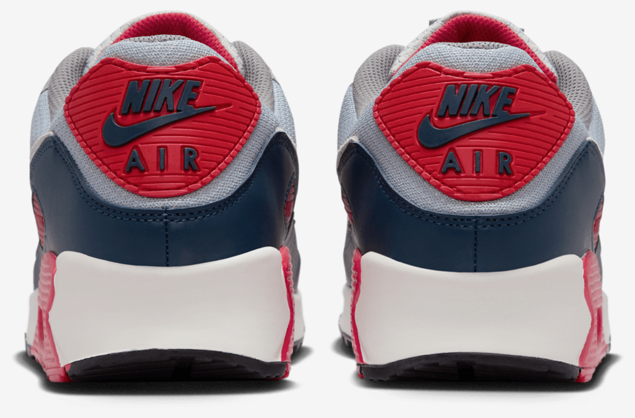 Nike Air Max 90 Image 4 of 6. Tap to open photo gallery.