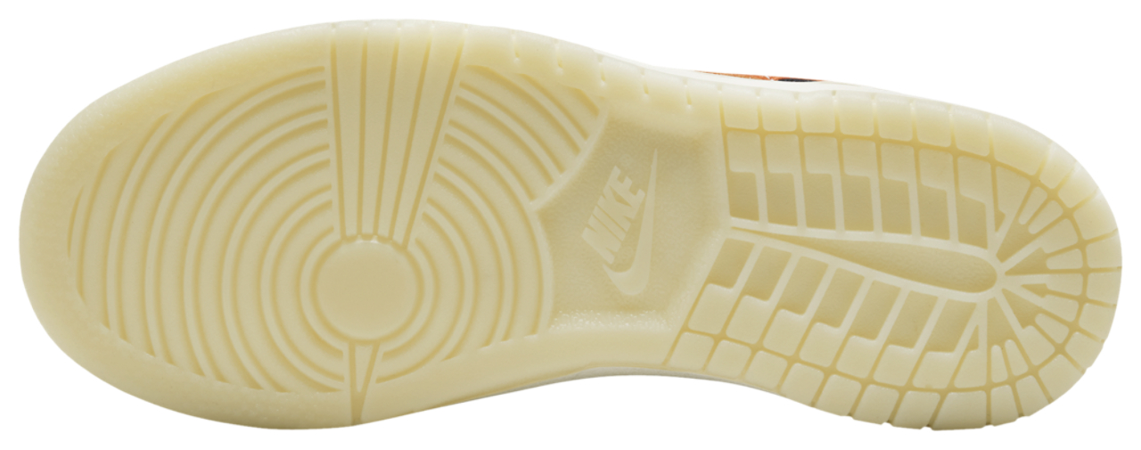 Nike Dunk Low Premium Image 5 of 5. Tap to open photo gallery.