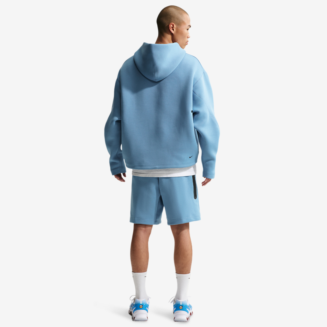 Nike Tech Fleece Shorts Image 5 of 5. Tap to open photo gallery.