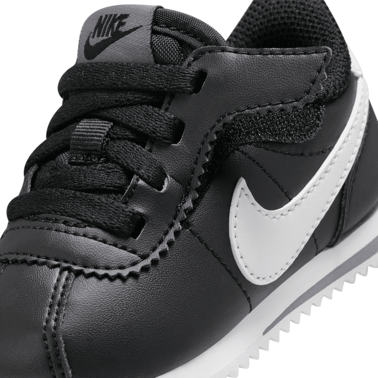 Nike Cortez EasyOn Champs Sports