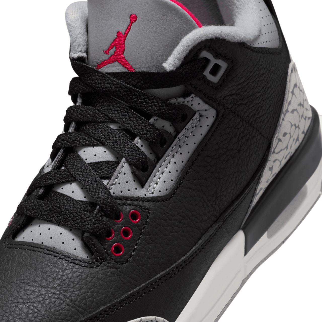 Jordan Retro 3 Image 6 of 7. Tap to open photo gallery.