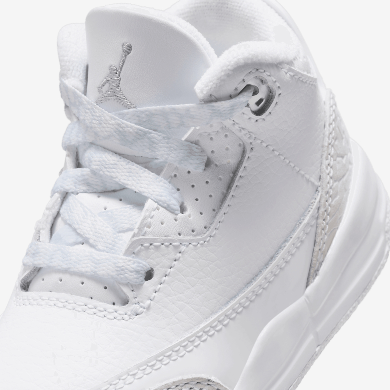 Jordan Retro 3 Image 7 of 7. Tap to open photo gallery.