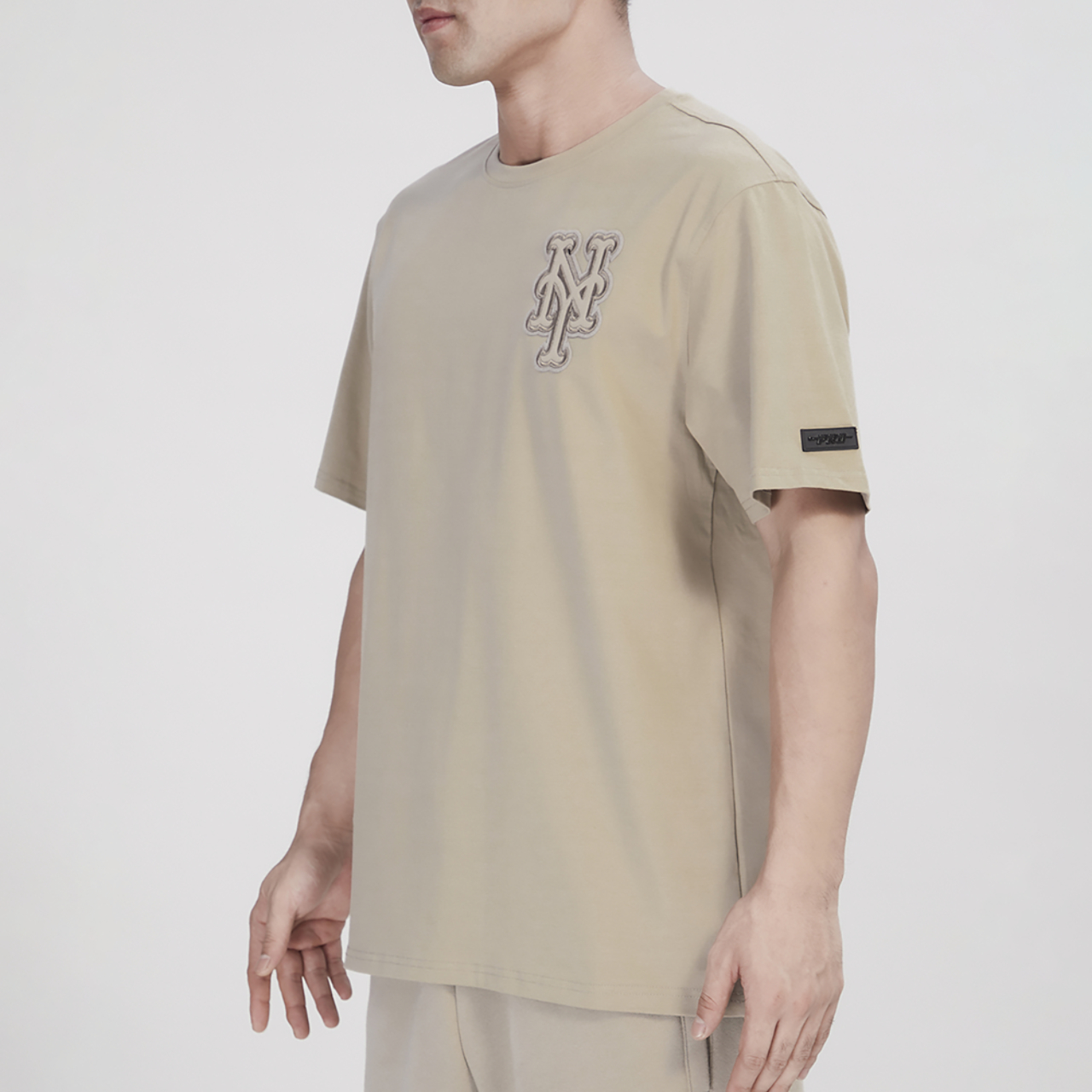 Pro Standard Mets Tonal SJ T-Shirt Image 4 of 4. Tap to open photo gallery.