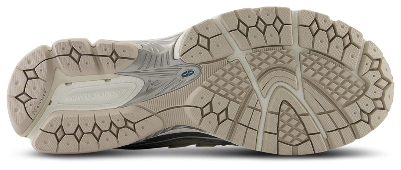 靴 NEW BALANCE M1906REE 23.5 New Balance M1906REE SILVER/WHITE （ニューバランス M1906REE