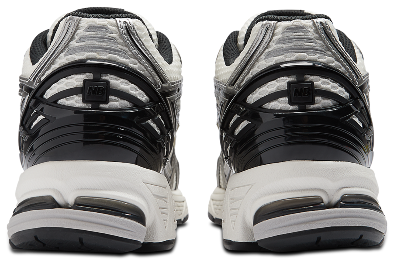 New Balance 1906R Image 4 of 6. Tap to open photo gallery.