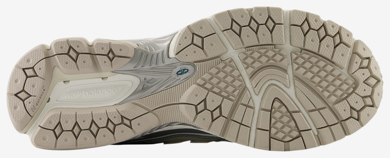 New Balance 1906 Image 5 of 5. Tap to open photo gallery.