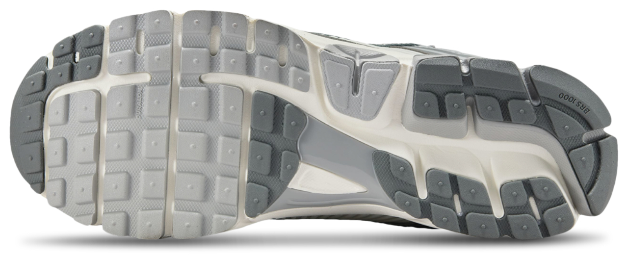 Nike Zoom Vomero 5 NA70 Image 5 of 6. Tap to open photo gallery.