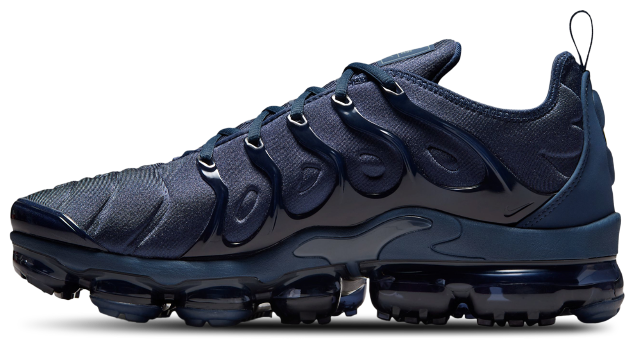 Nike Air Vapormax Plus NA75 Image 2 of 5. Tap to open photo gallery.