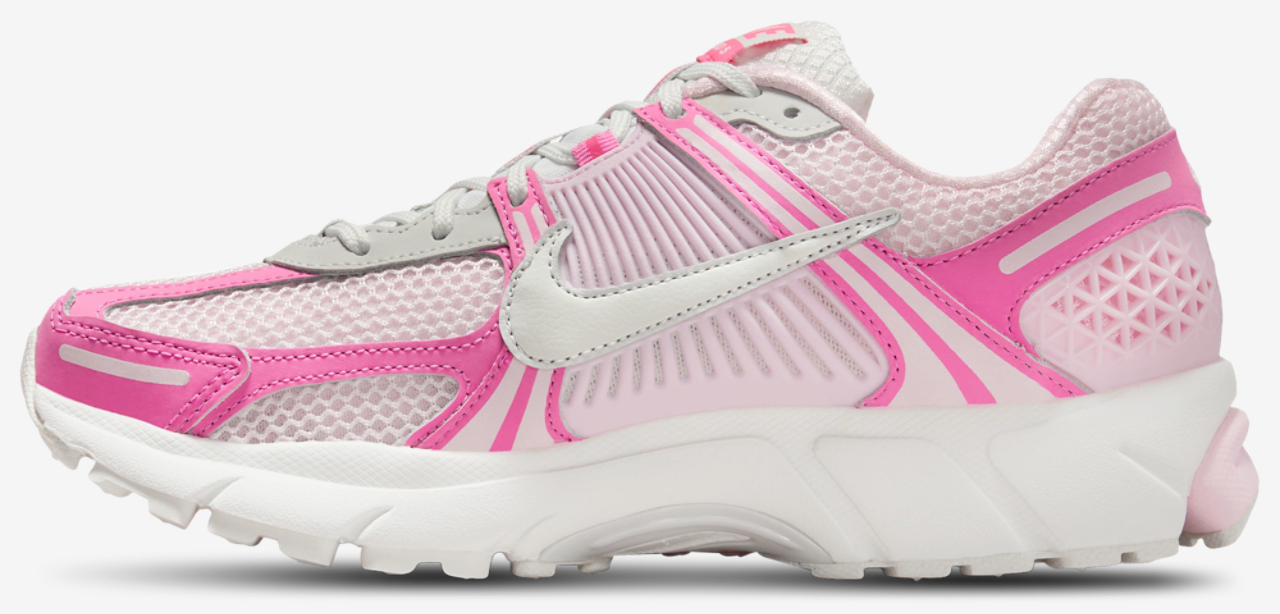 Nike Zoom Vomero 5 NA9 Image 2 of 6. Tap to open photo gallery.