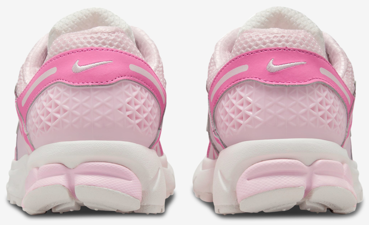 Nike Zoom Vomero 5 NA9 Image 3 of 6. Tap to open photo gallery.