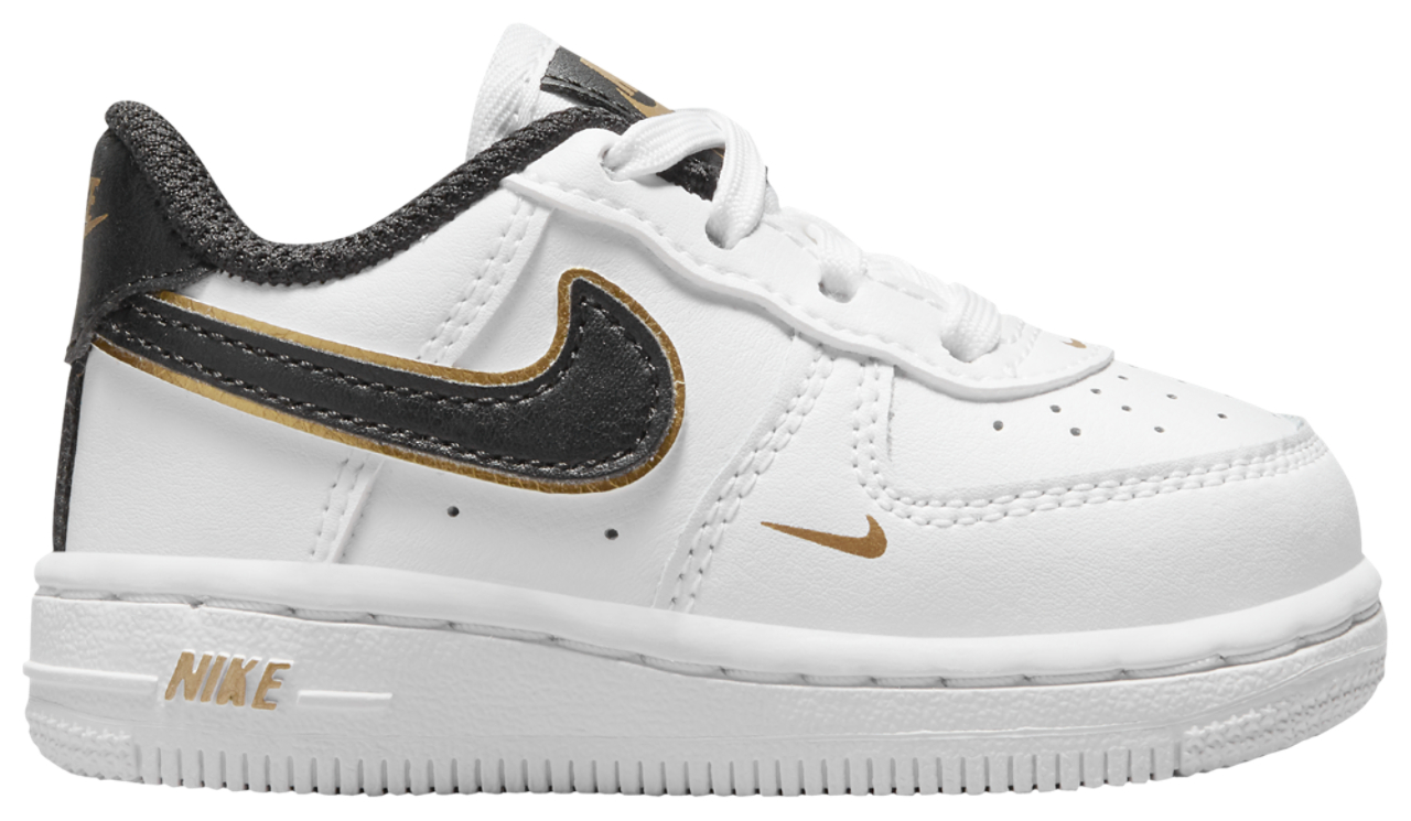 Nike Air Force 1 Low Image 1 of 6. Tap to open photo gallery.