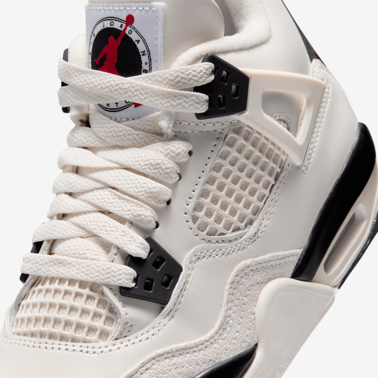 Jordan Retro 4 Image 7 of 9. Tap to open photo gallery.