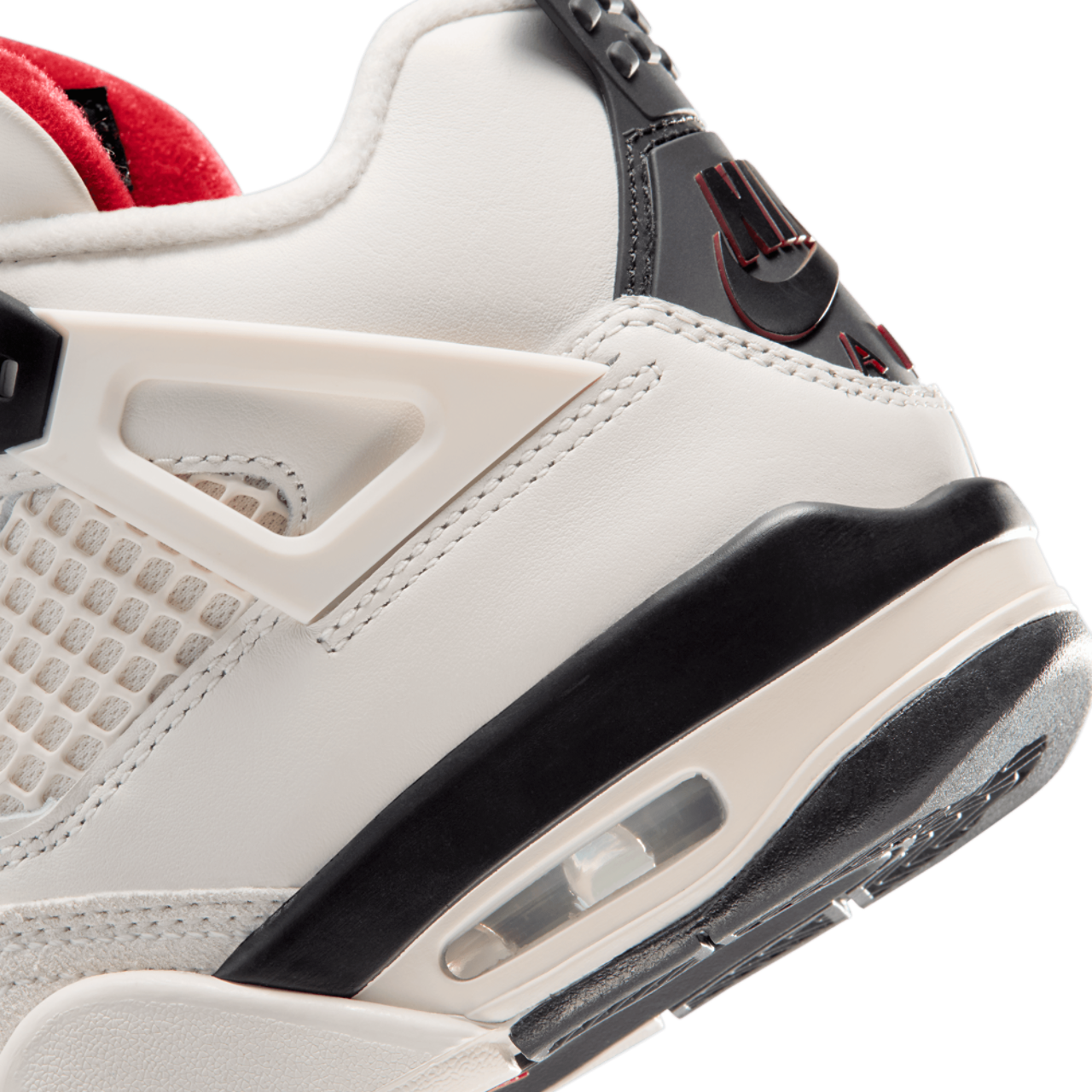 Jordan Retro 4 Image 8 of 9. Tap to open photo gallery.