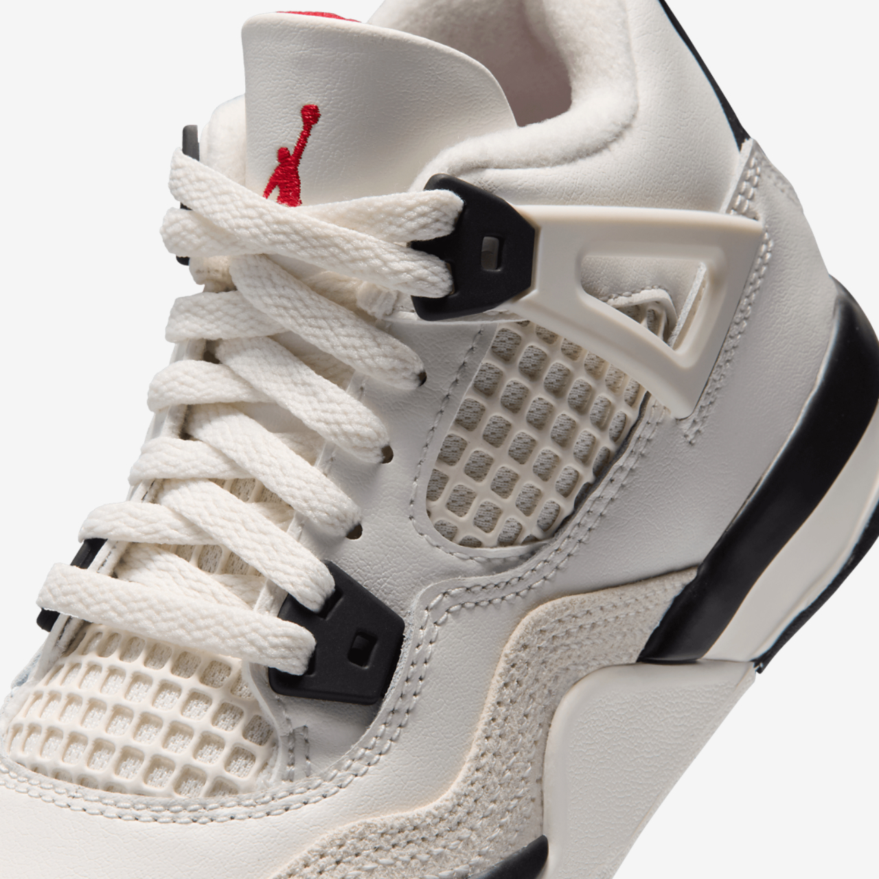Jordan Retro 4 Image 7 of 9. Tap to open photo gallery.