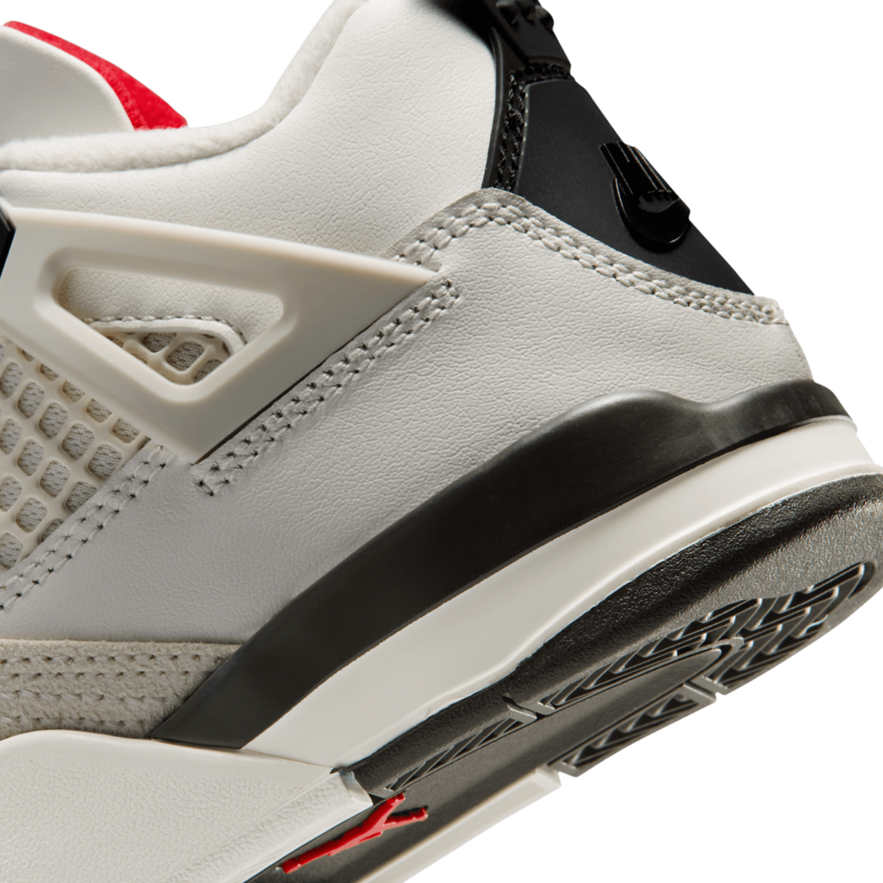 Jordan Retro 4 Image 8 of 9. Tap to open photo gallery.