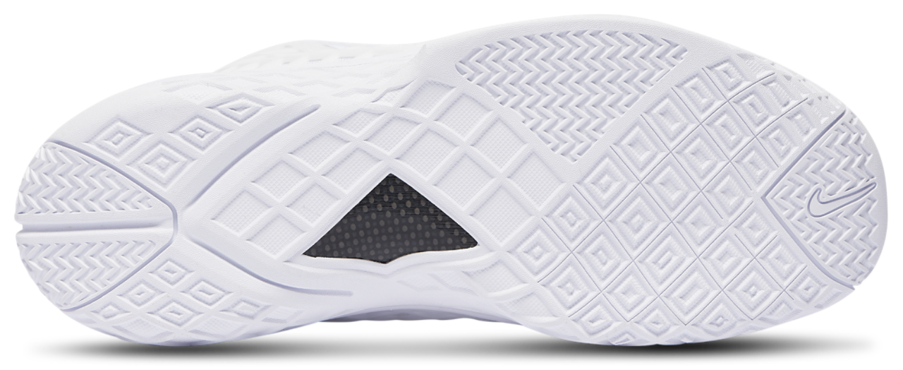 Nike Kobe III Protro Image 5 of 5. Tap to open photo gallery.