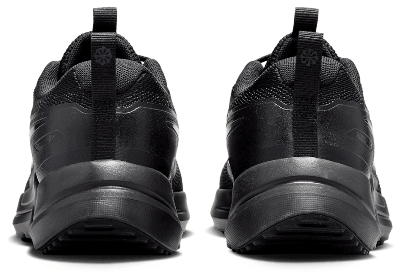 Nike Cosmic Runner Image 3 of 5. Tap to open photo gallery.