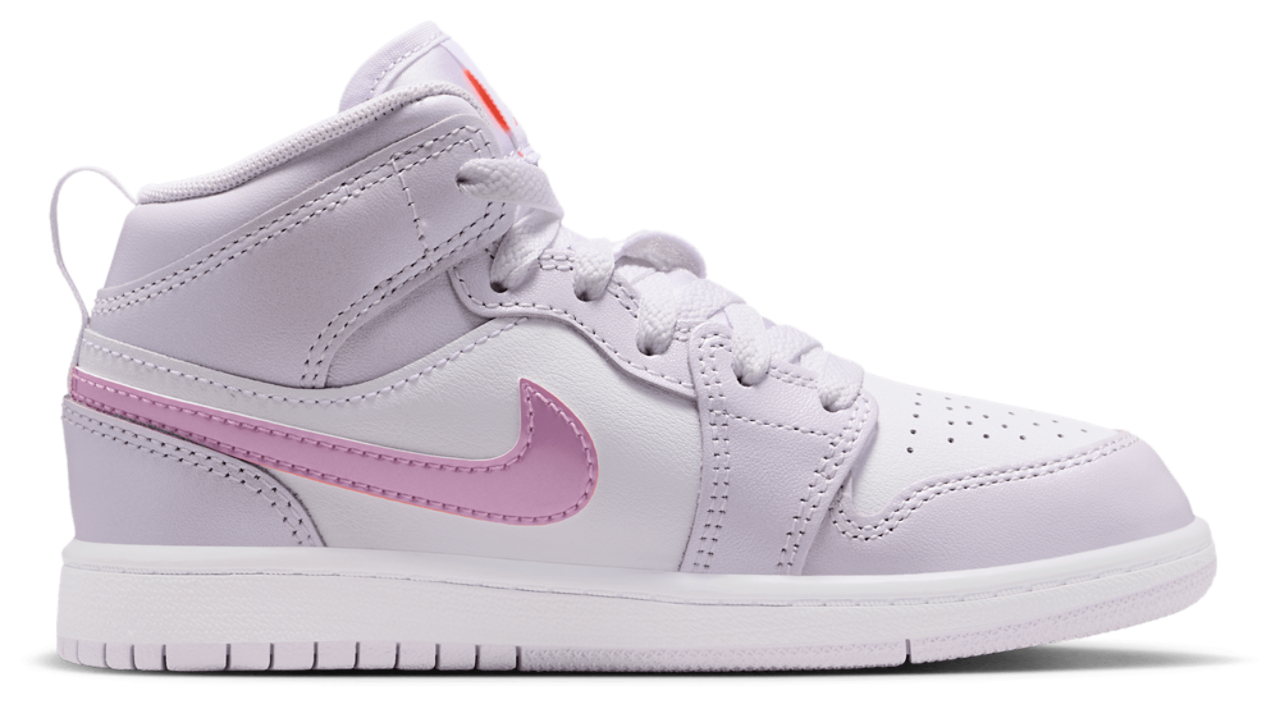 Jordan 1 Mid SE Fem Image 1 of 5. Tap to open photo gallery.