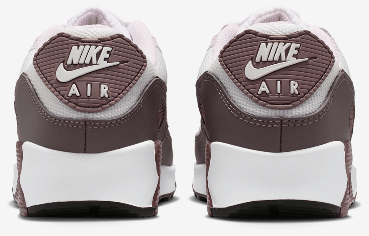 Nike Air Max 90 Image 3 of 5. Tap to open photo gallery.