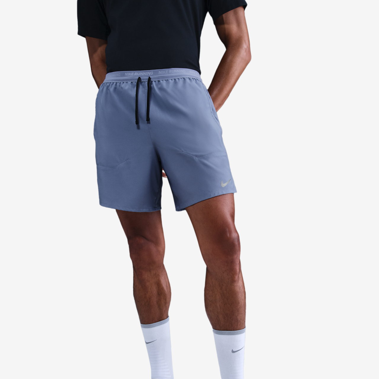 Nike Dri-FIT Stride 2in1 7" Shorts Image 3 of 4. Tap to open photo gallery.