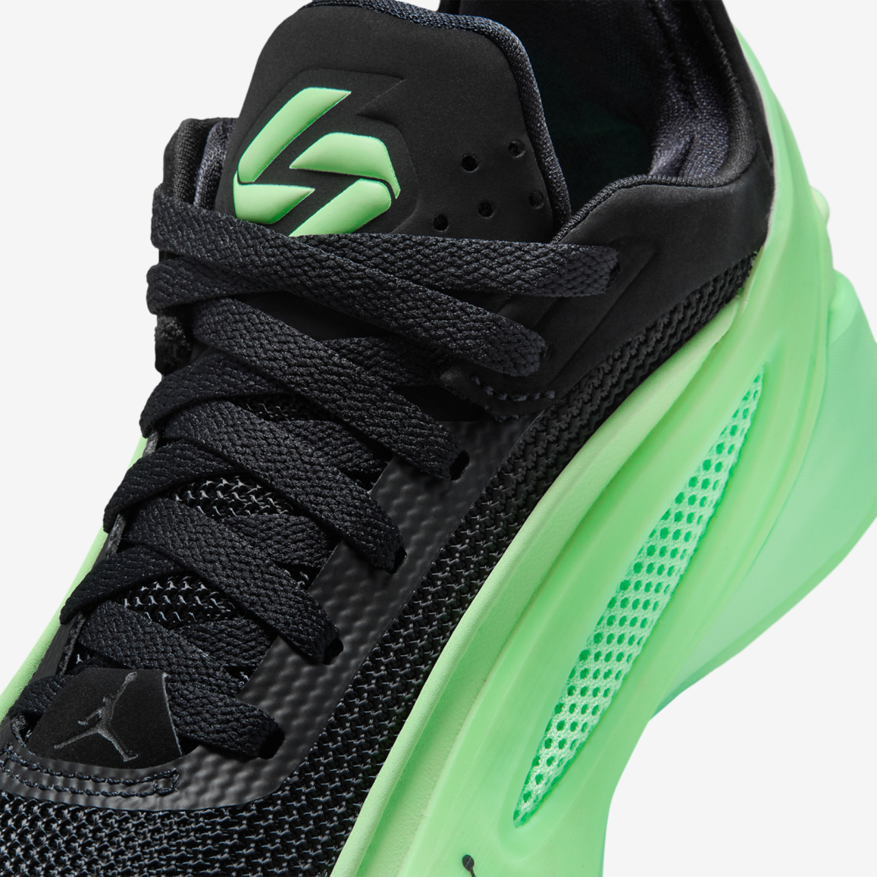 Jordan Luka 5 Low Image 7 of 9. Tap to open photo gallery.