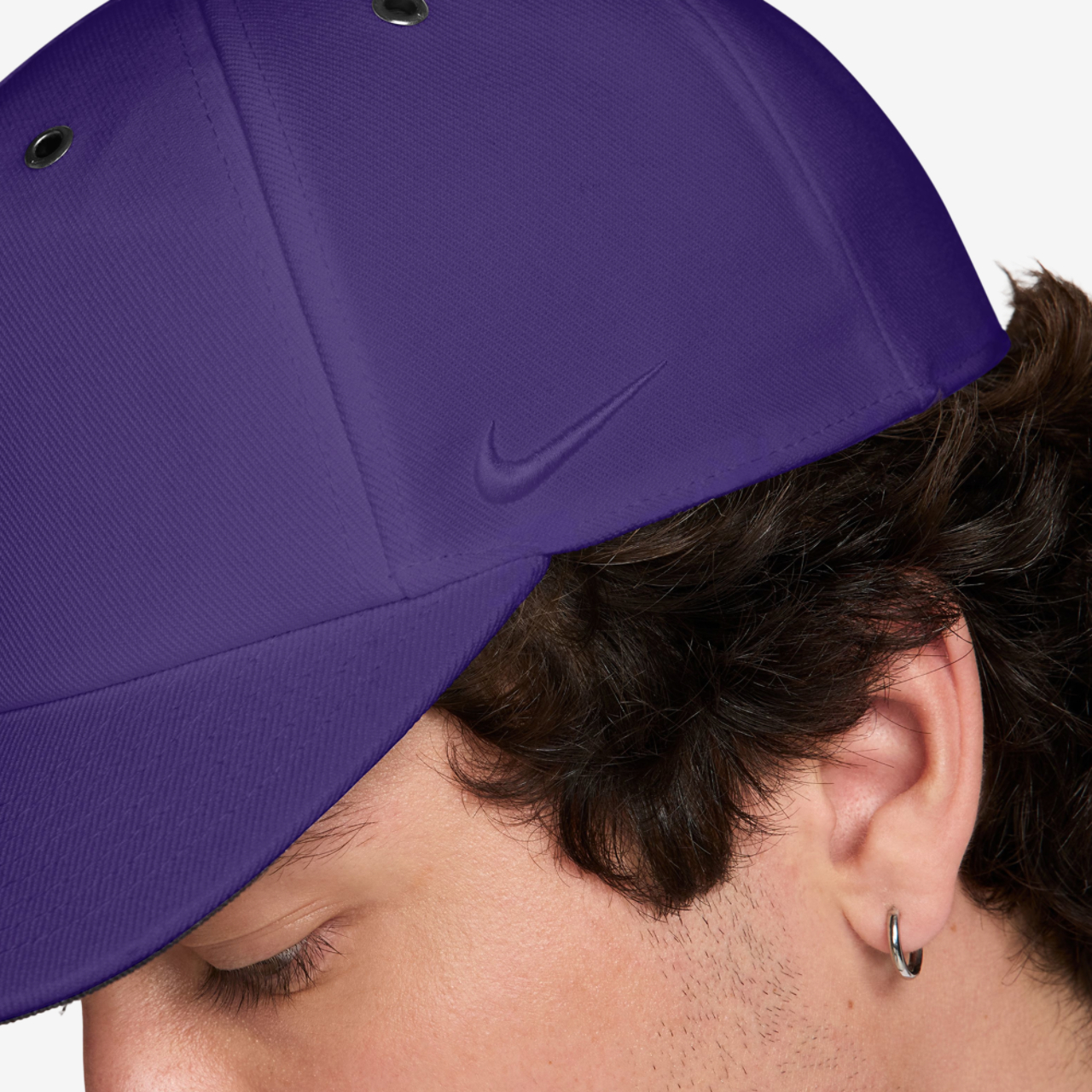 Nike Dri-FIT Pro Cap Image 5 of 7. Tap to open photo gallery.