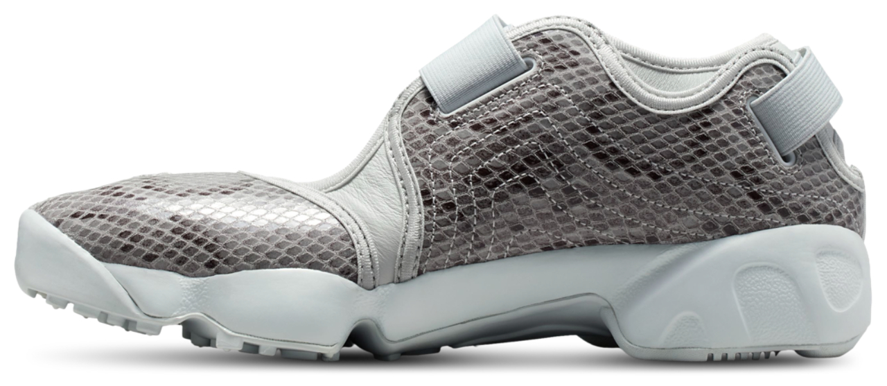Nike Air Rift Image 2 of 5. Tap to open photo gallery.