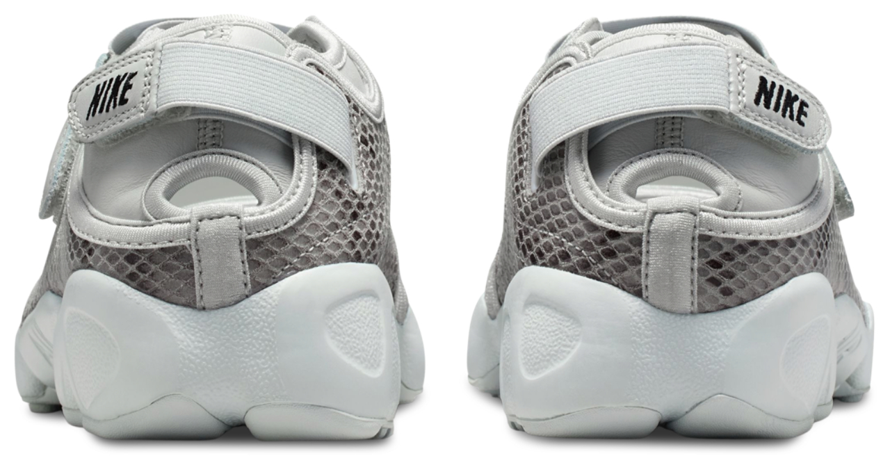 Nike Air Rift Image 3 of 5. Tap to open photo gallery.