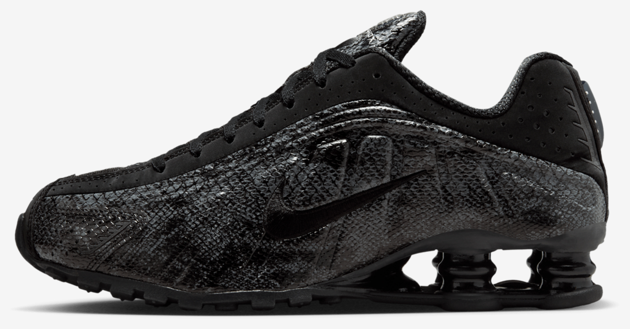 Nike Shox R4 Image 2 of 5. Tap to open photo gallery.