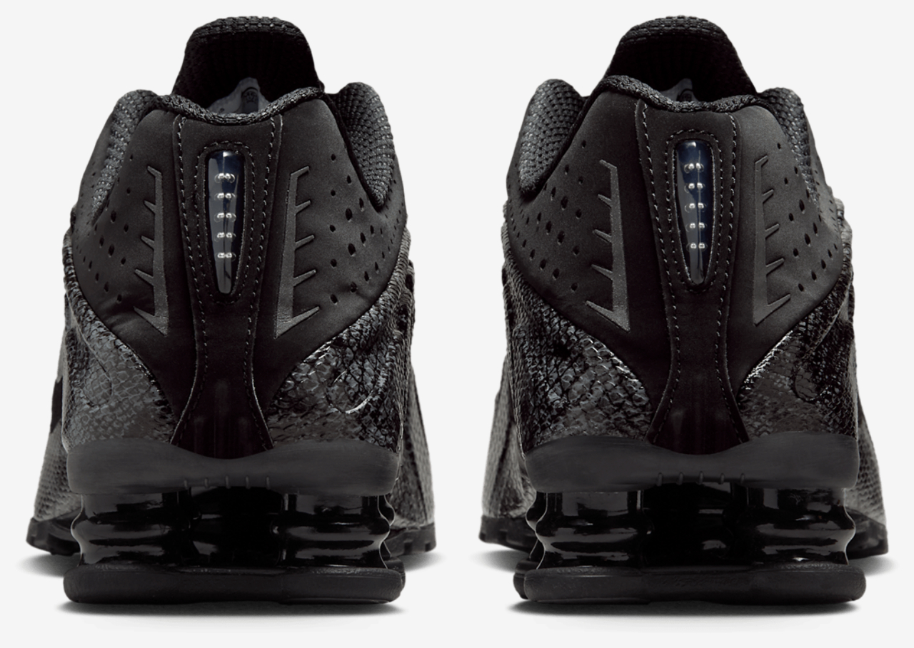 Nike Shox R4 Image 3 of 5. Tap to open photo gallery.