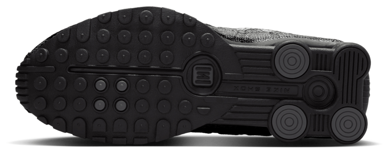 Nike Shox R4 Image 5 of 5. Tap to open photo gallery.