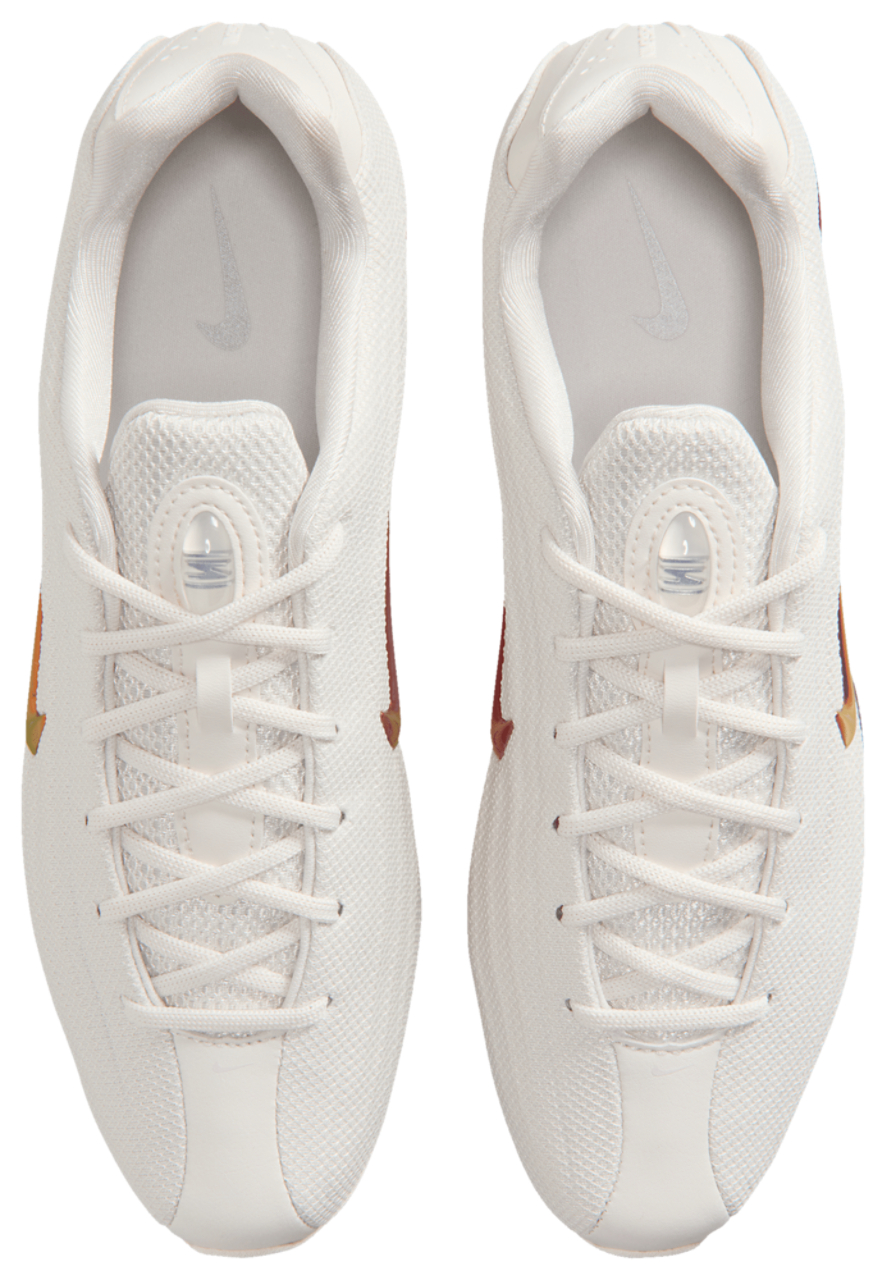 Nike Shox Z SE Image 4 of 8. Tap to open photo gallery.