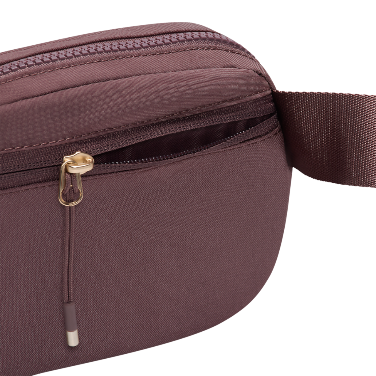 Nike Aura Waistpack Image 5 of 6. Tap to open photo gallery.