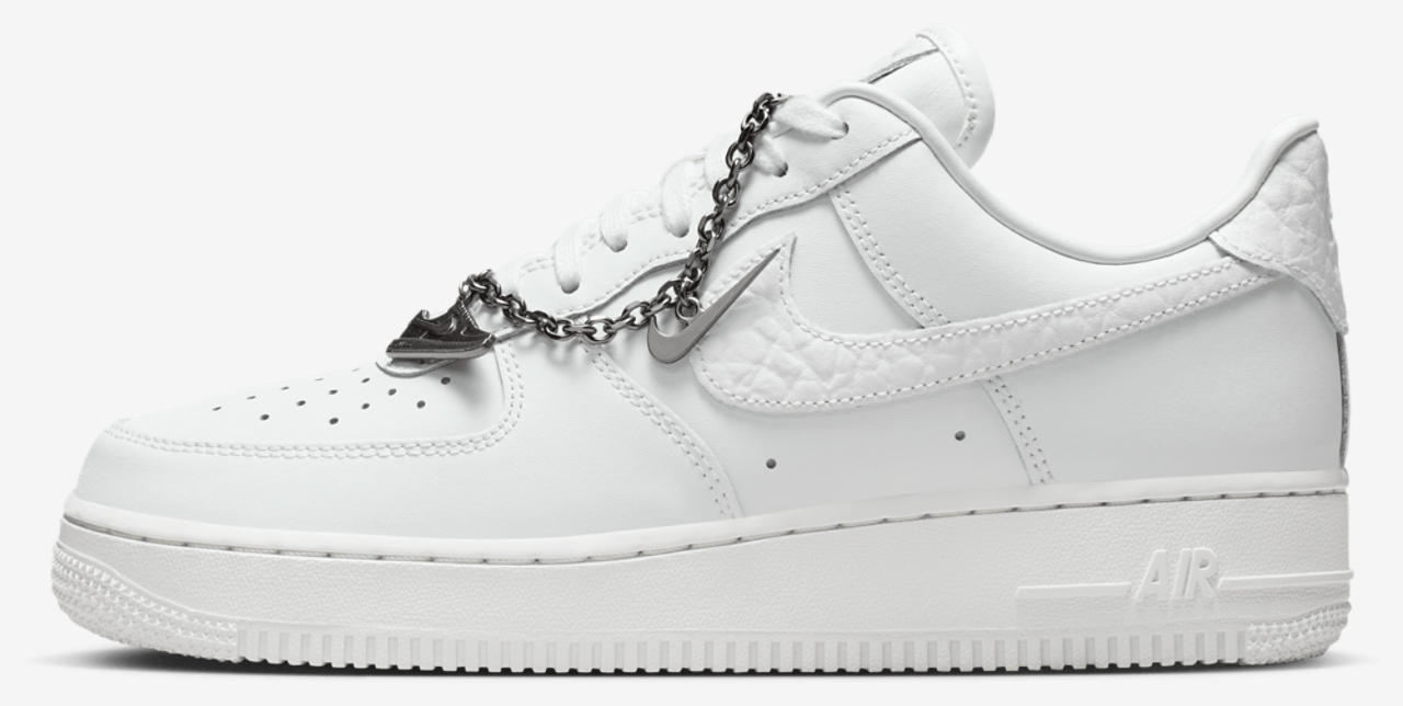Nike Air Force 1 '07 Image 2 of 5. Tap to open photo gallery.