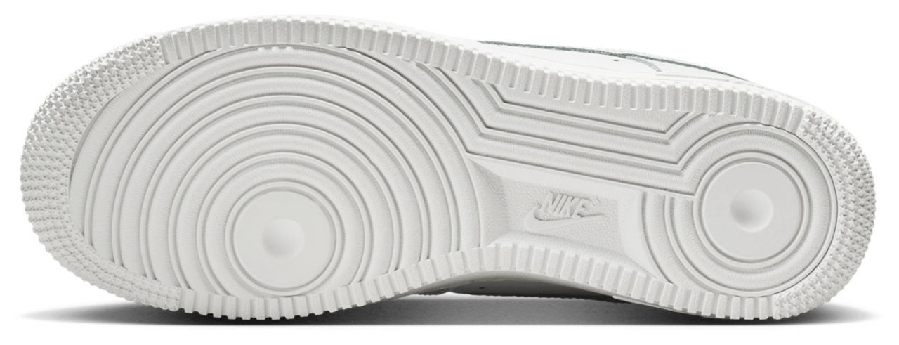 Nike Air Force 1 '07 Image 5 of 5. Tap to open photo gallery.
