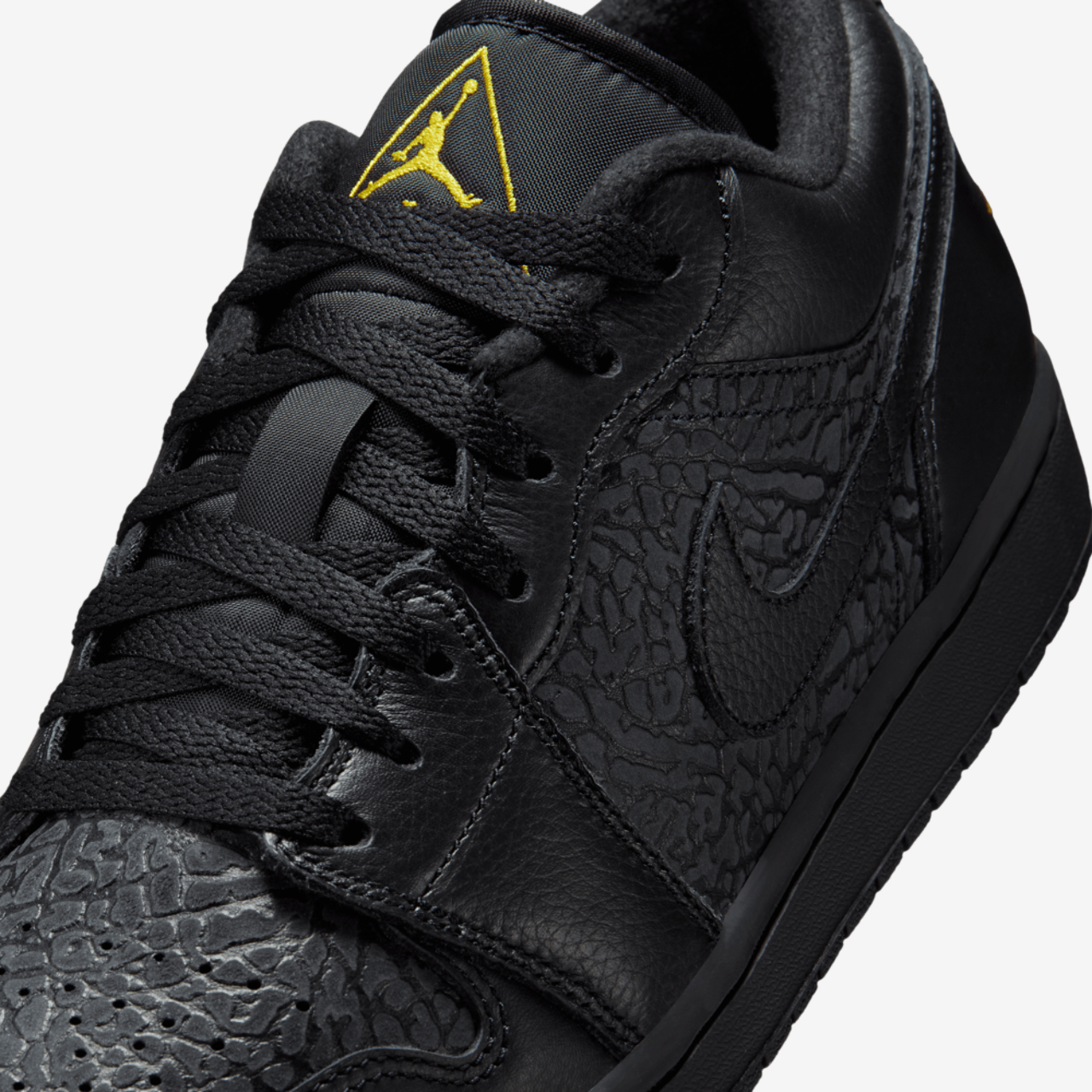 Jordan Air Jordan 1 Low SE Image 7 of 8. Tap to open photo gallery.