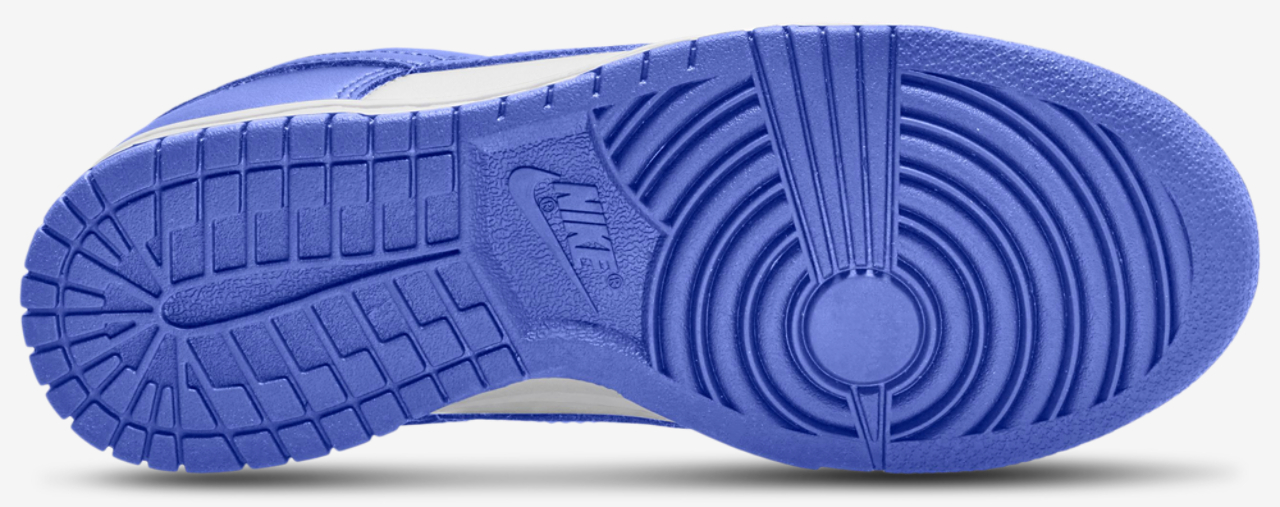 Nike Dunk Low Ess Image 4 of 4. Tap to open photo gallery.
