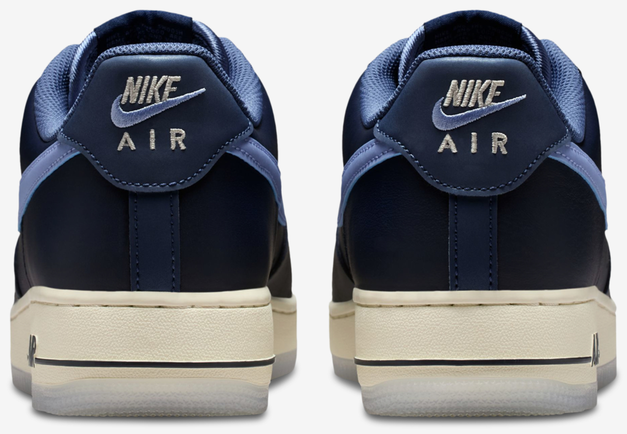 Nike Air Force 1 07 Image 3 of 5. Tap to open photo gallery.